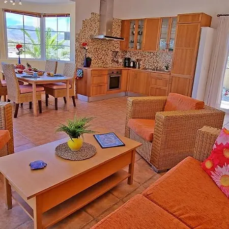 Casa Oasis - - Garten - Meerblick Ferienhaus